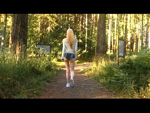 ❤️ Vacker kvinna rör sig långsamt, inte nakenvideo ️ Vacker porr at sv.kutjeporno.ru ❤